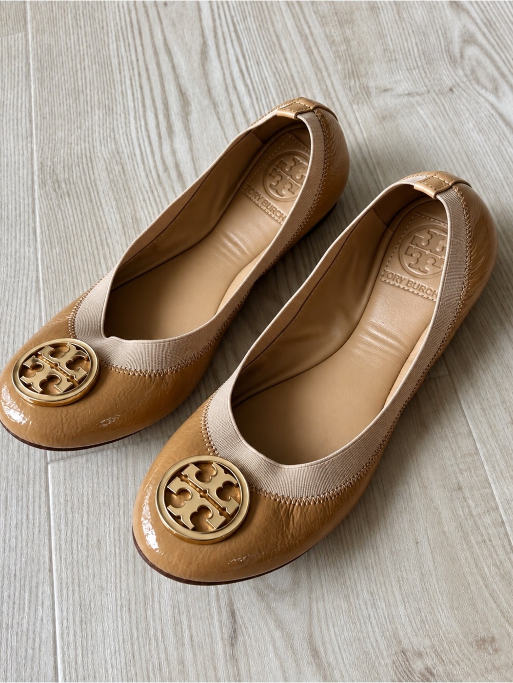 Tory Burch Caramel Patent Leather Logo Ballet Flats